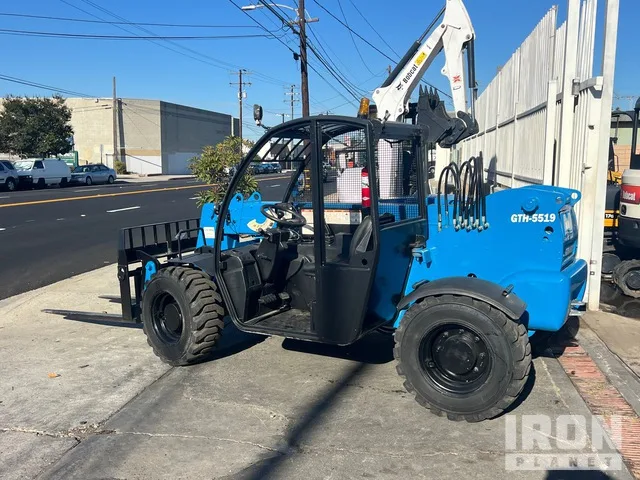 2017 Genie GTH-5519