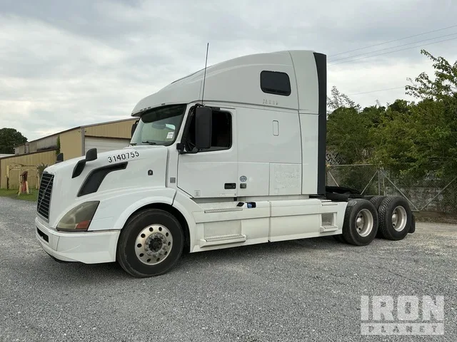 2016 Volvo VNL