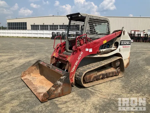 2019 Takeuchi TL12R-2