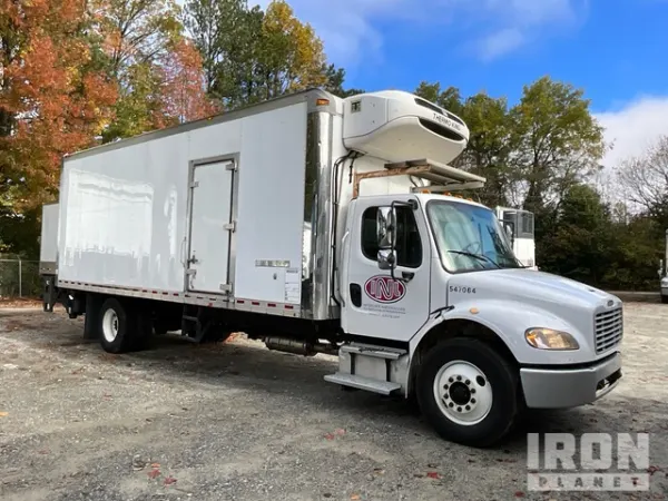 2017 Freightliner M2 106