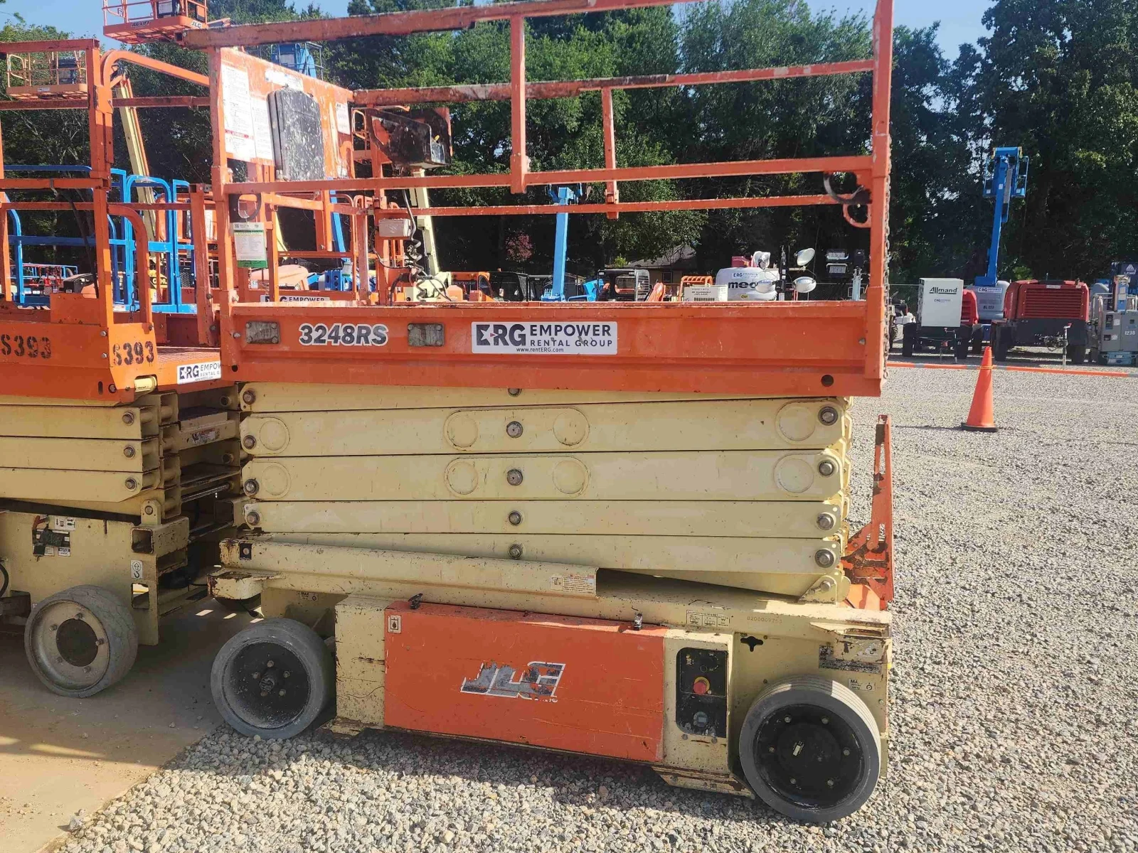 2016 JLG 3248RS
