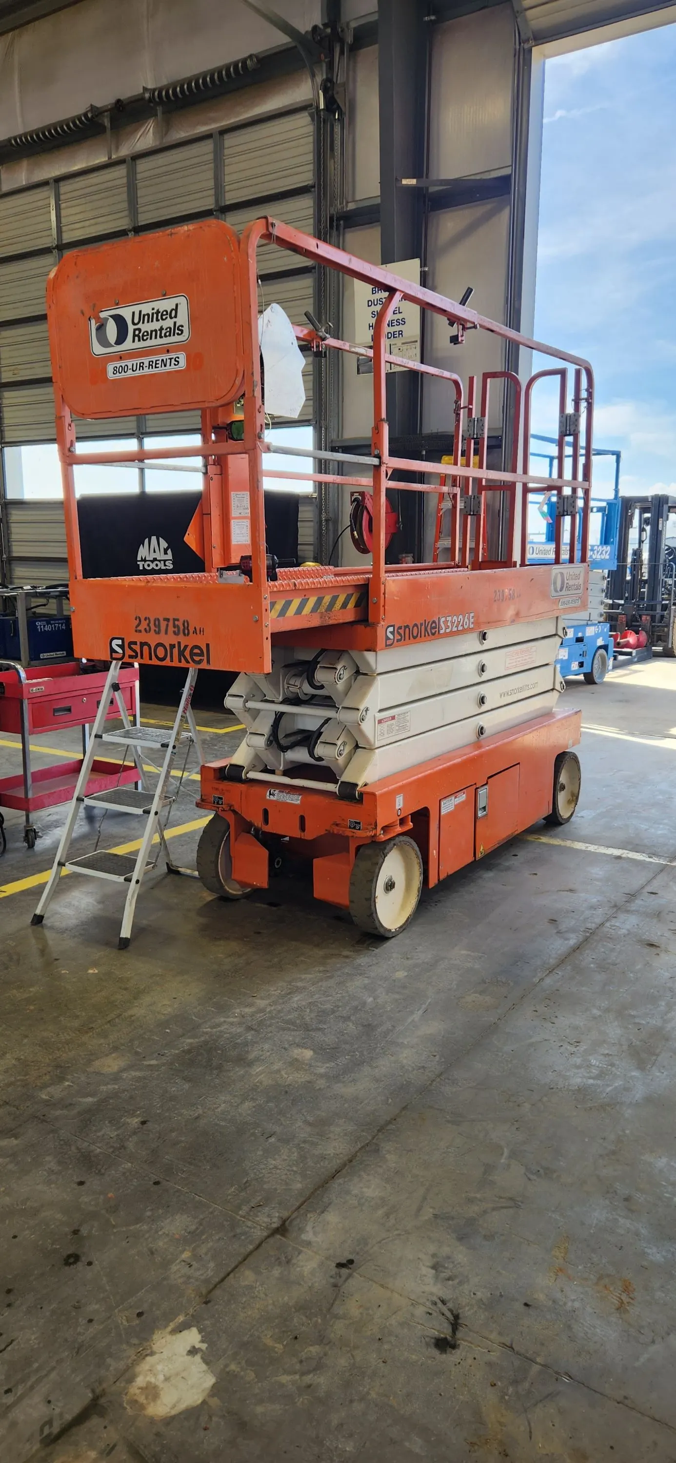 2019 Snorkel S3226E