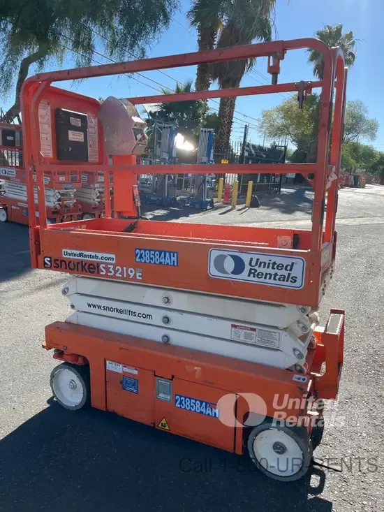 2019 Snorkel S3219E