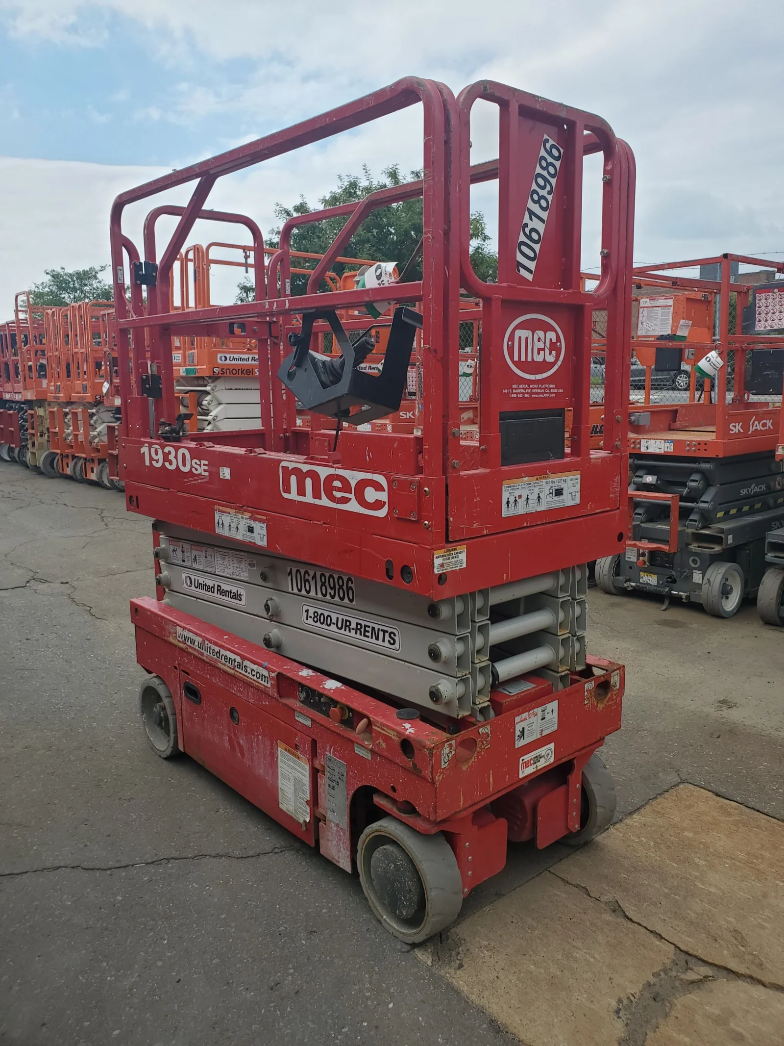 2017 MEC 1930SE