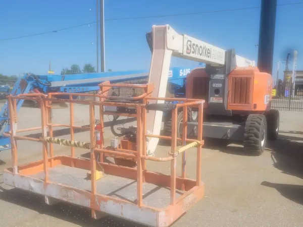 2015 Snorkel AB60J Articulating