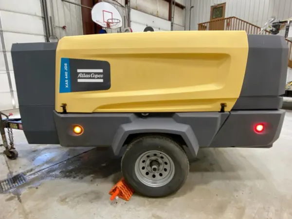 2020 Atlas Copco XAS 440 JD FT4