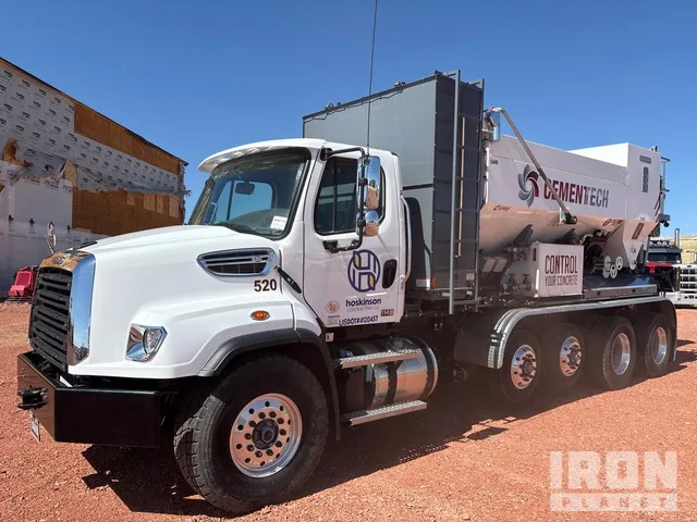 2024 Freightliner 114SD