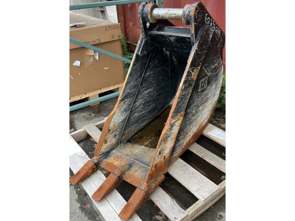 2023 Caterpillar 310 18INCH HEAVY DUTY BUCKET