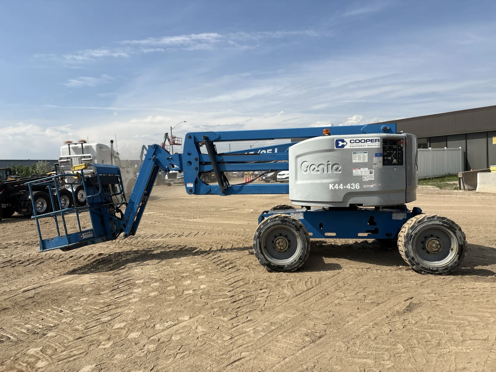 2018 Genie Z-45/25J RT