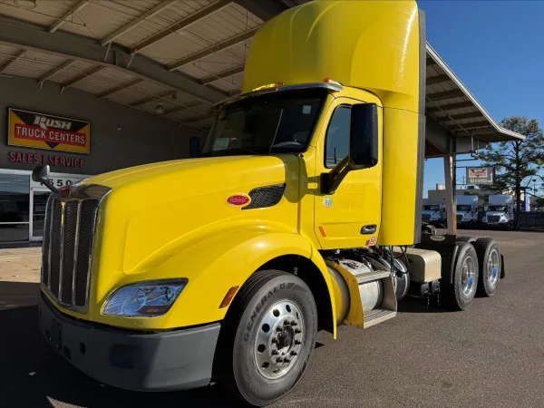2021 Peterbilt 579