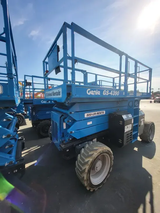 2019 Genie GS-4390 RT Rough Terrain