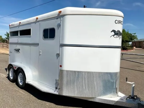 2007 Circle J 2 Horse Trailer Slant Load