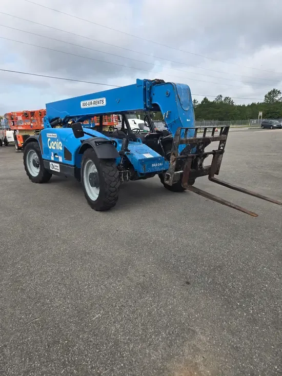 2016 Genie GTH-844