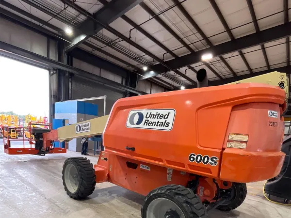 2019 JLG 600S