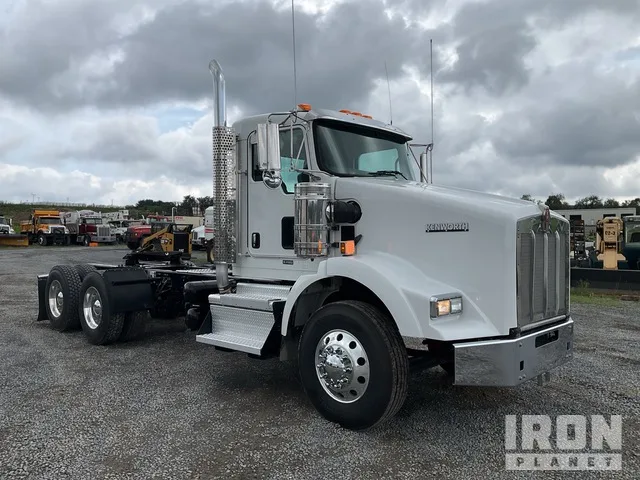 2019 Kenworth T800