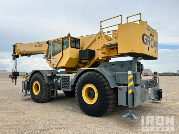 2009 Grove RT700E