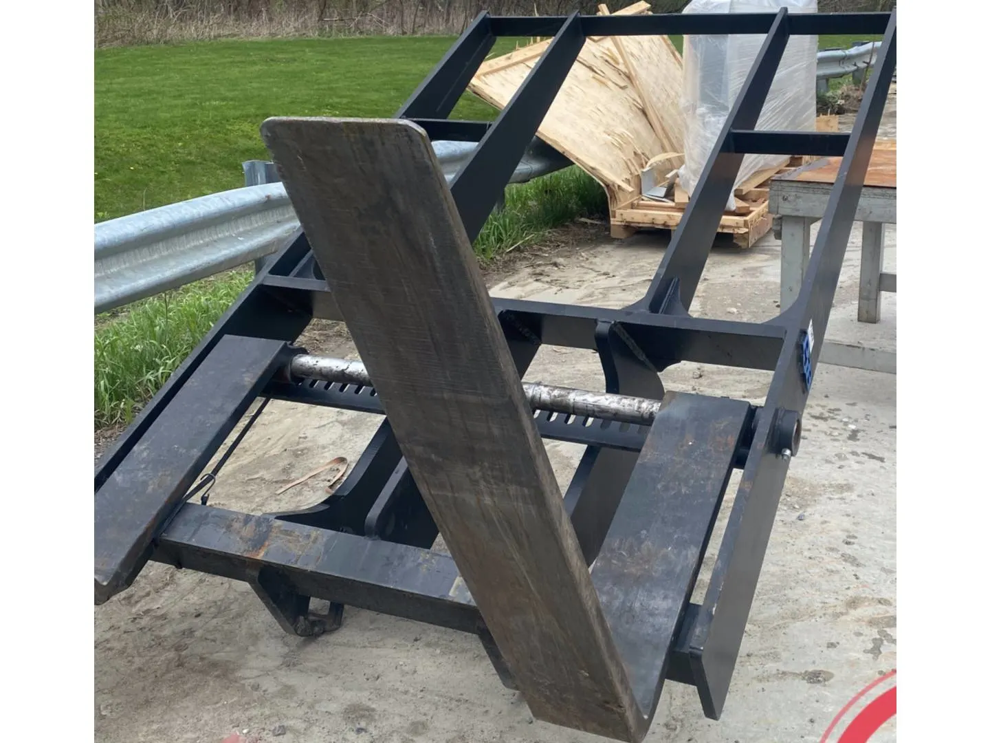 2022 PJB INDUSTRIES SWL LUMBER YARD FORKS