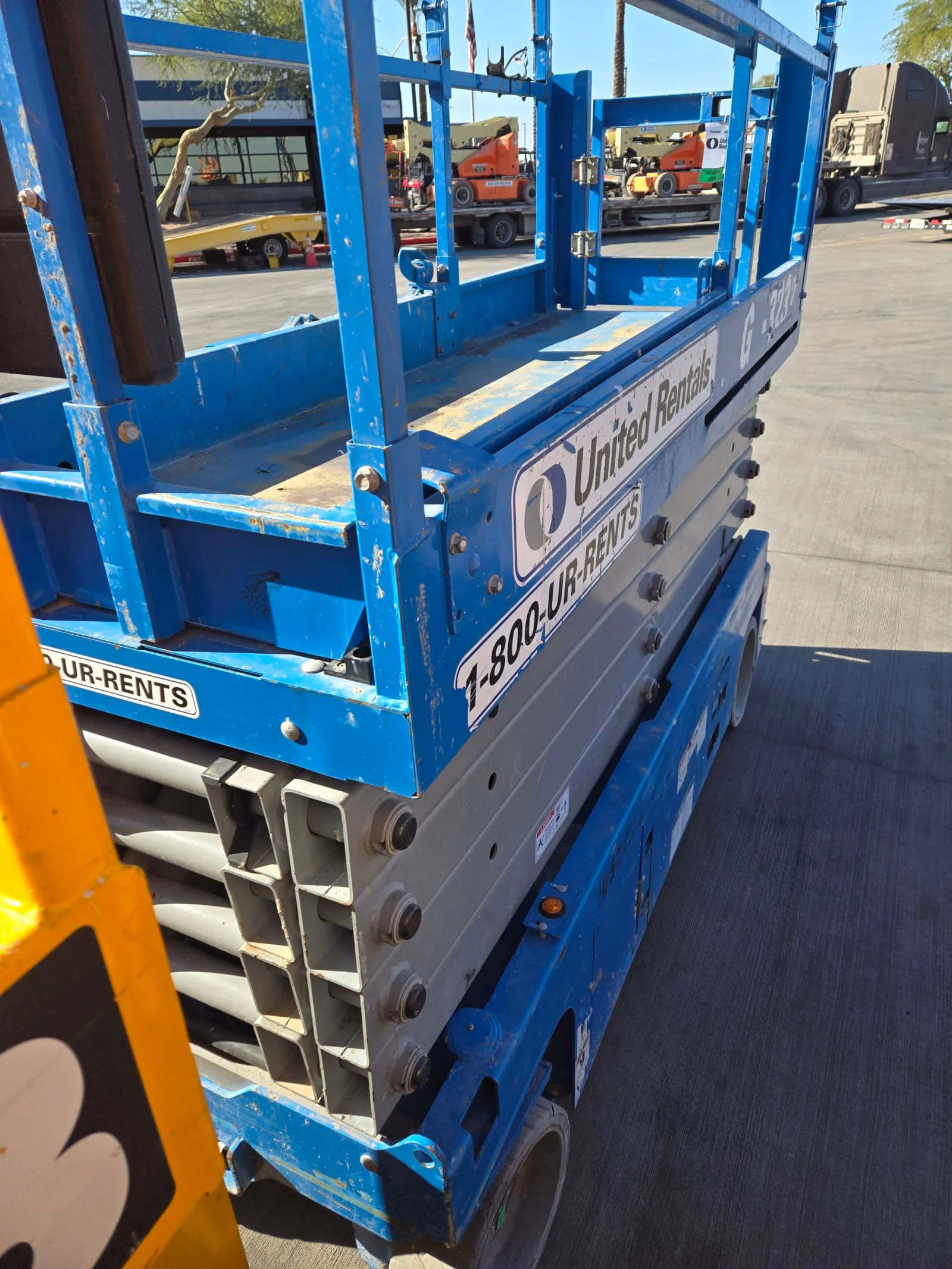 2016 Genie GS-3232