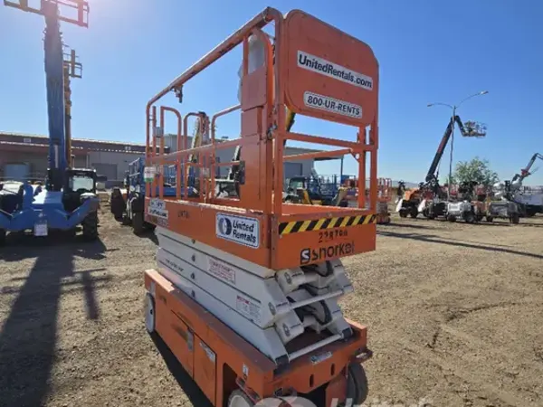 2019 Snorkel S3226E