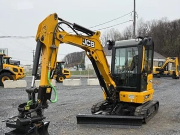 2023 JCB 35Z-1