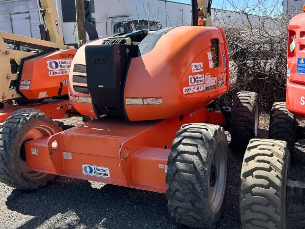 2016 JLG 600AJ Articulating