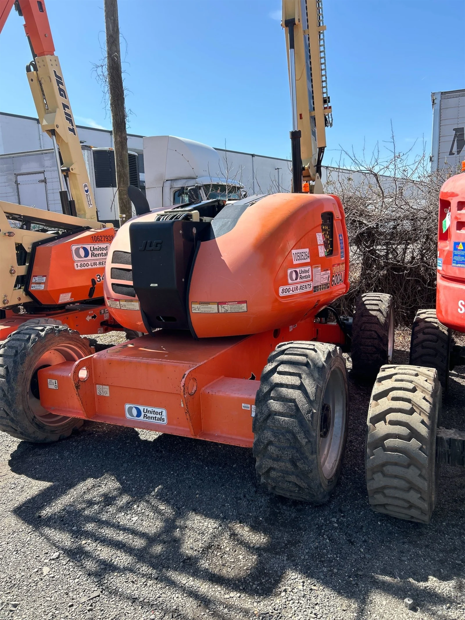 2016 JLG 600AJ Articulating
