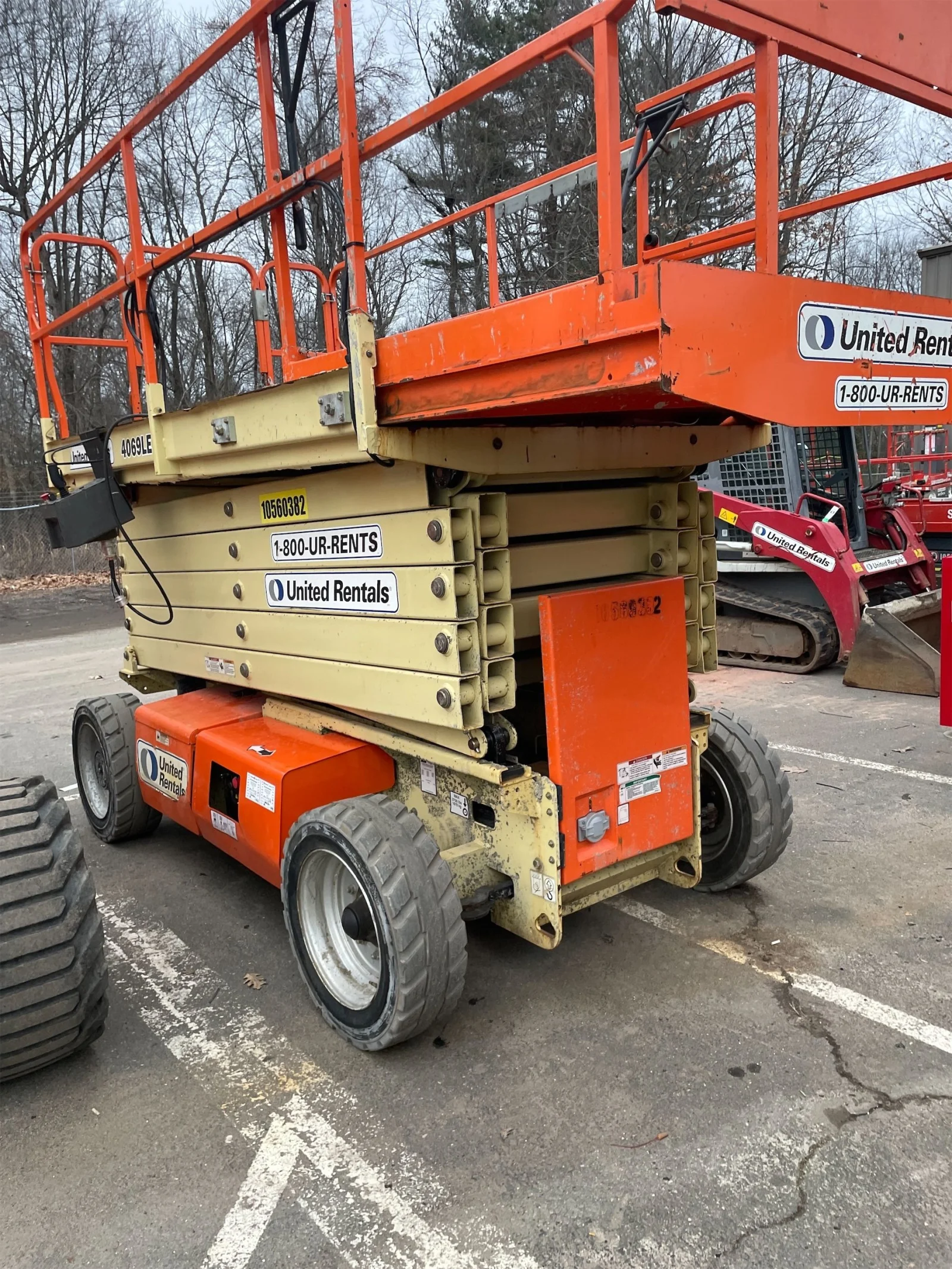 2017 JLG 4069LE