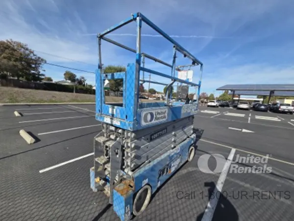 2019 Genie GS-3232