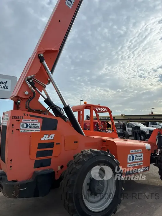 2018 JLG 10054