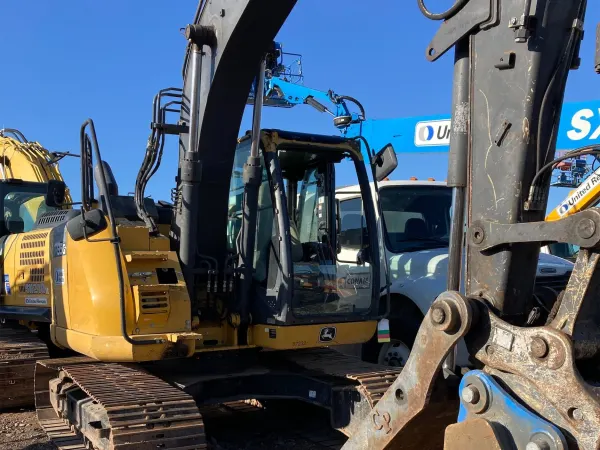 2018 John-Deere 135G
