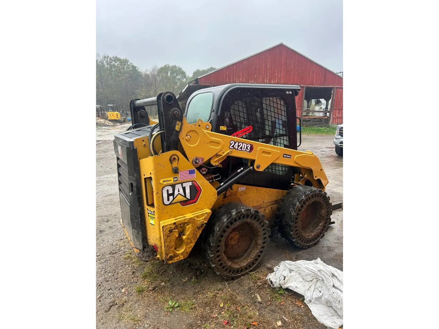 2023 Caterpillar 242D 3