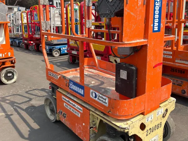 2019 JLG 1230ES Self-Propelled One-Person