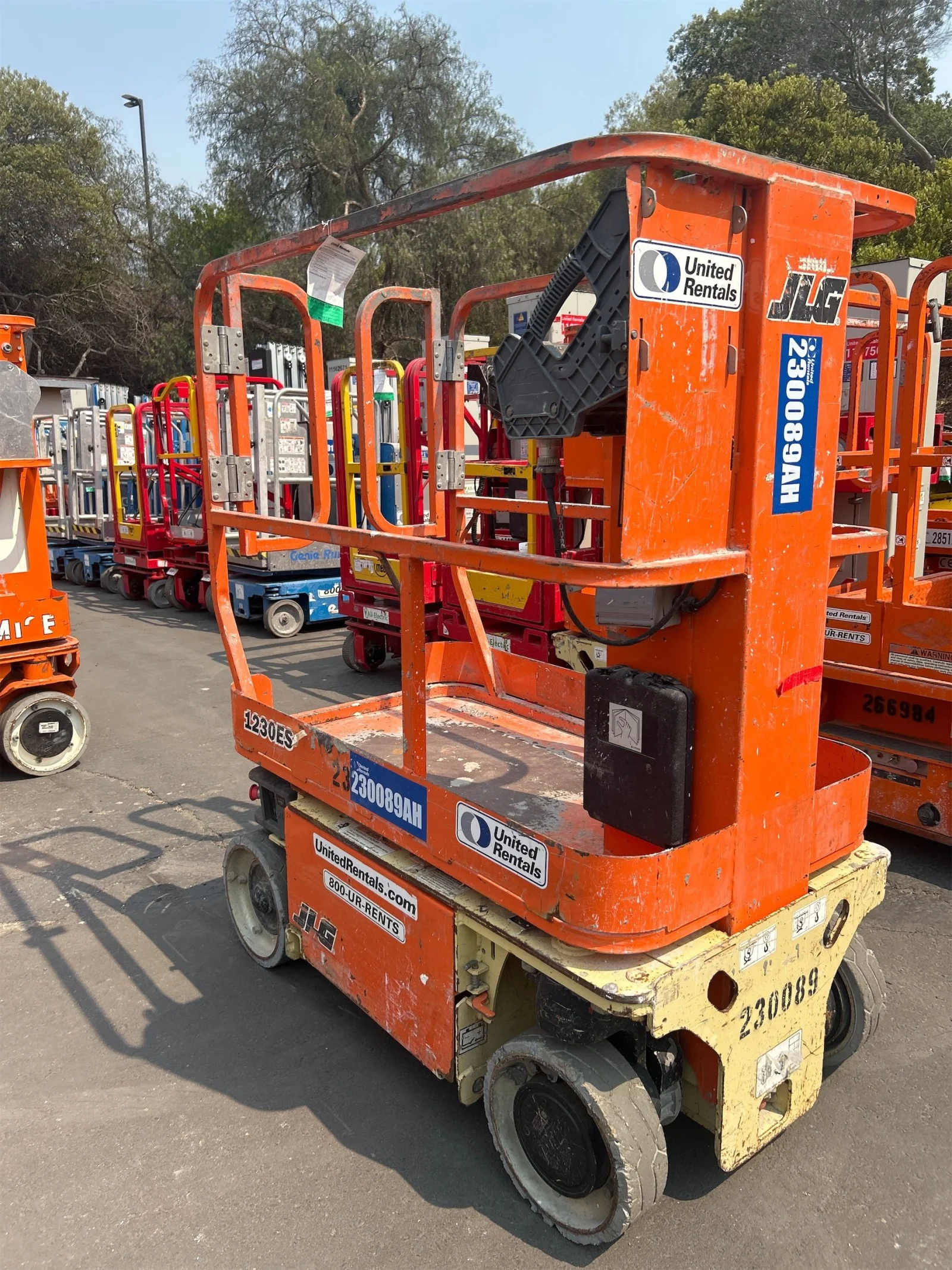 2019 JLG 1230ES Self-Propelled One-Person