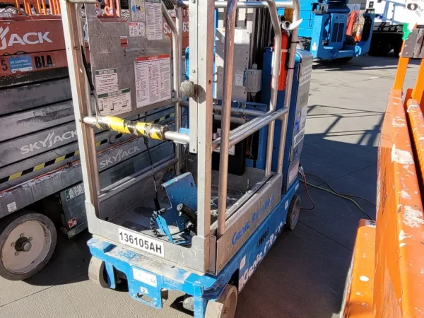 2014 Genie GR-20 Self-Propelled One-Person
