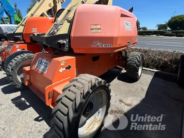 2018 JLG 600S