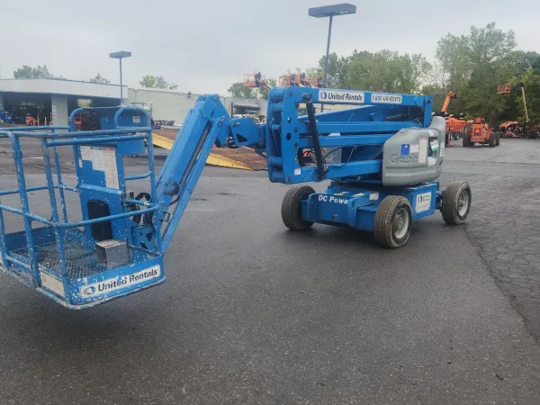 2014 Genie Z-45/25J DC Articulating