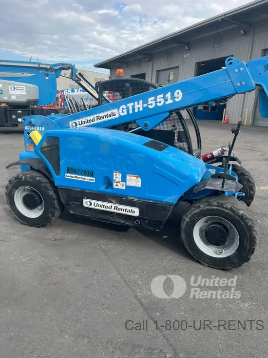 2019 Genie GTH-5519