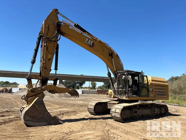 2021 Caterpillar 349FL