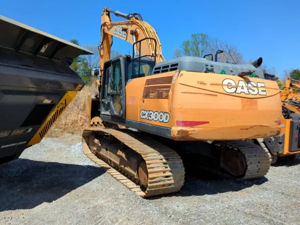 2020 Case CX300D