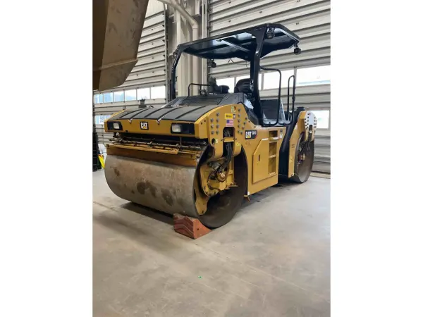 2020 Caterpillar CB13