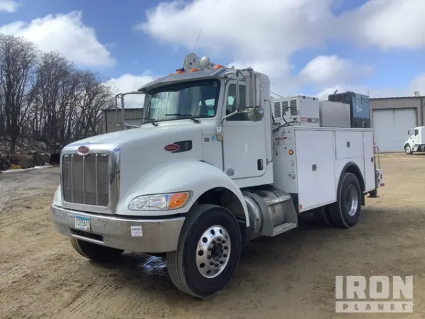 2016 Peterbilt 337