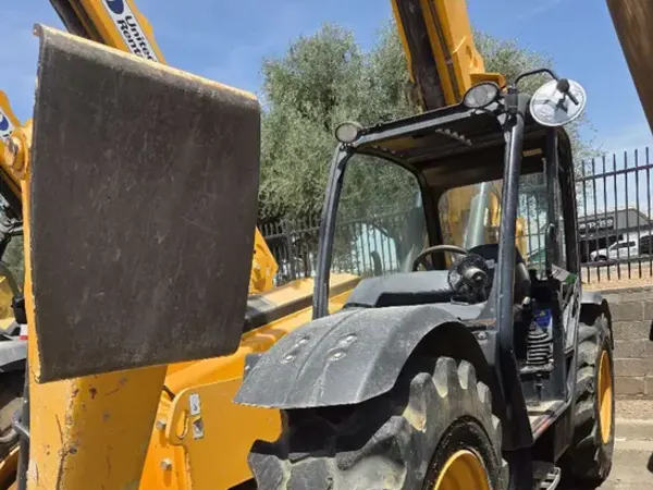 2018 JCB 510-56