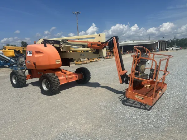 2013 JLG 450AJ
