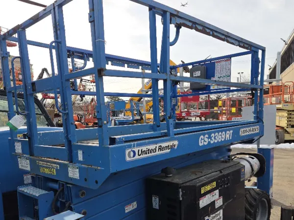 2017 Genie GS-3369 RT Rough Terrain