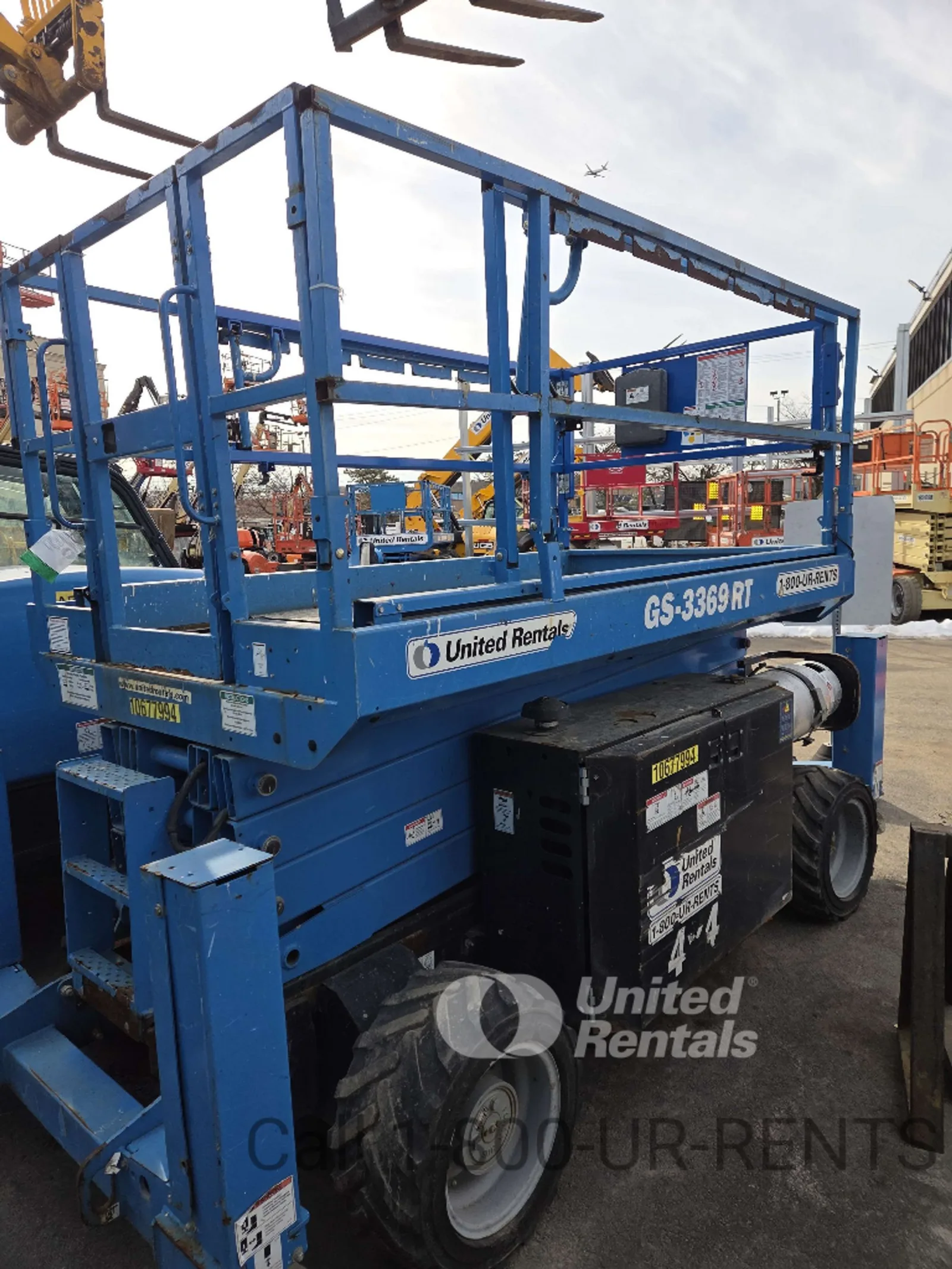 2017 Genie GS-3369 RT Rough Terrain