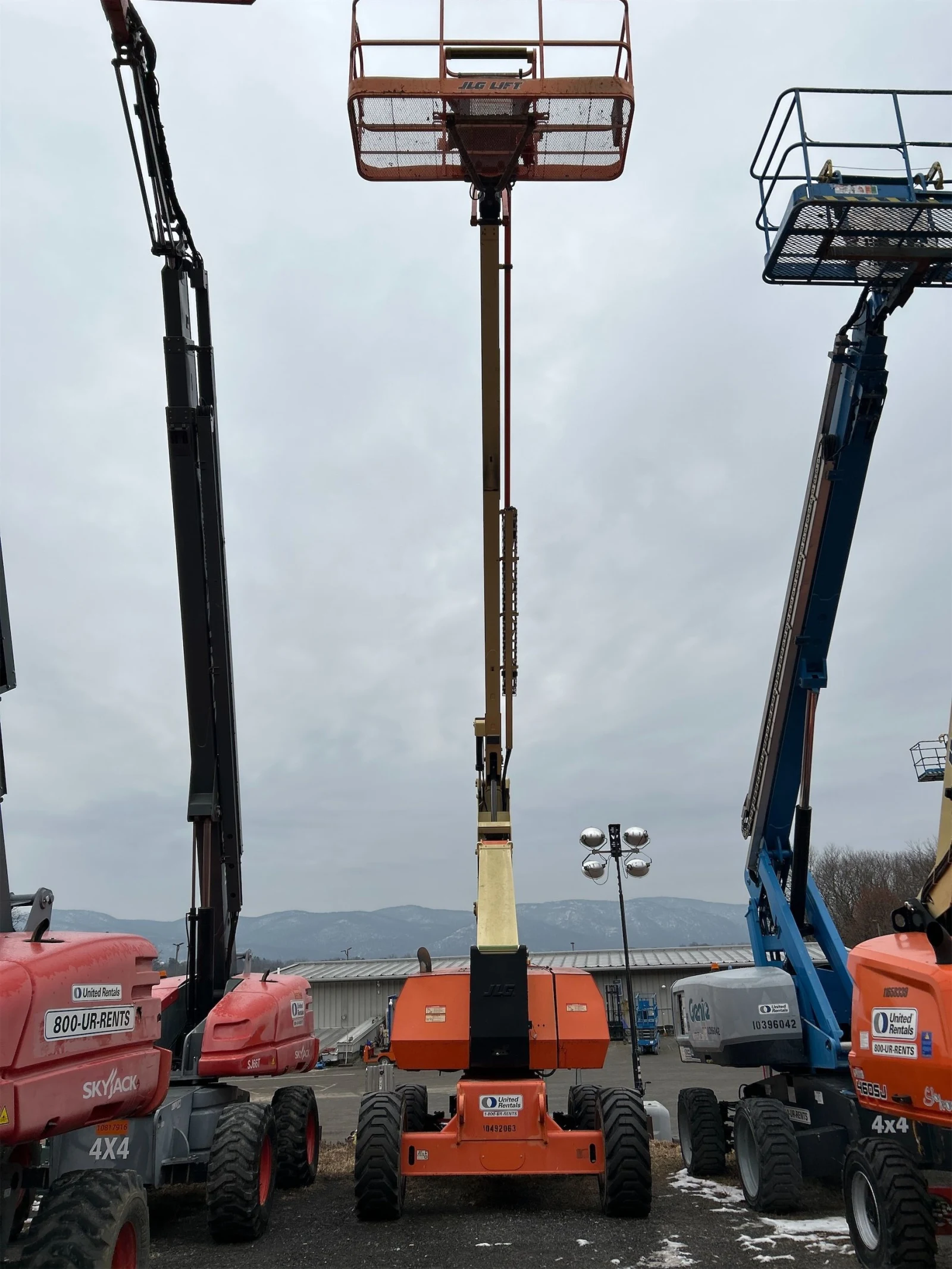 2016 JLG 800AJ Articulating