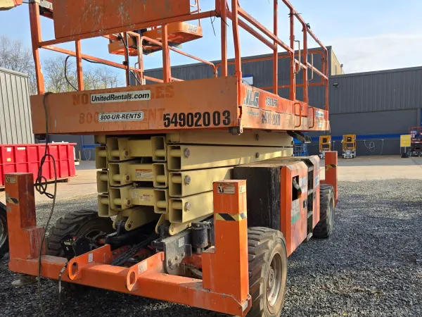 2018 JLG 430LRT Rough Terrain