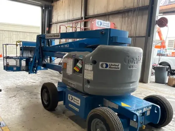 2018 Genie Z-45/25J DC Articulating