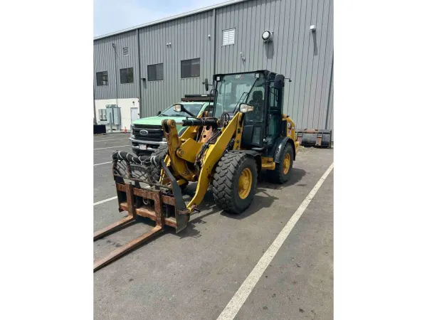 2022 Caterpillar 906M
