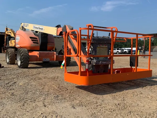 2016 JLG 600AJ Articulating